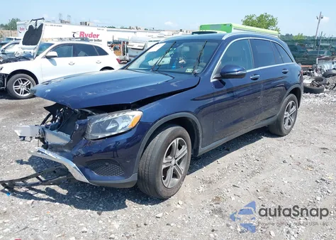 2016 Mercedes-Benz Glc 300 4Matic z USA, uszkodzony, nr VIN WDC0G4KB1GF069170